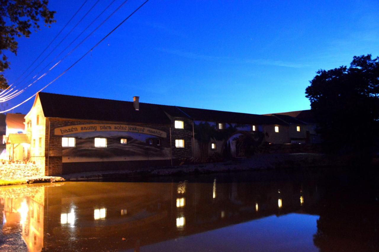 Wellness Club Villa Puclice Eksteriør bilde